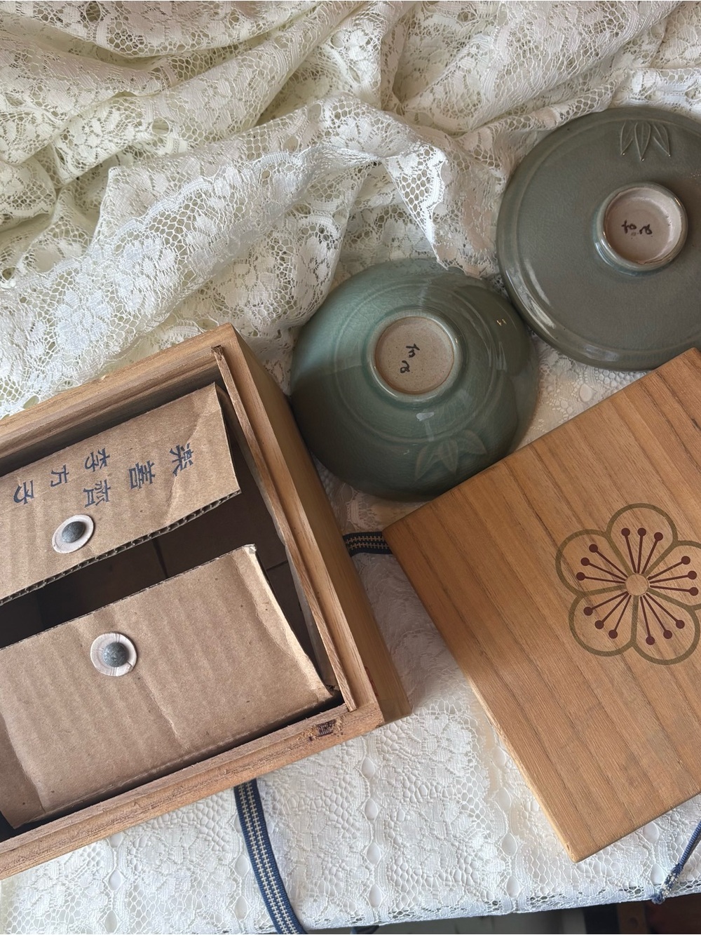 Vintage Korean Studio Celadon
Lidded Bowl & Saucer Set with Signed Wood Box